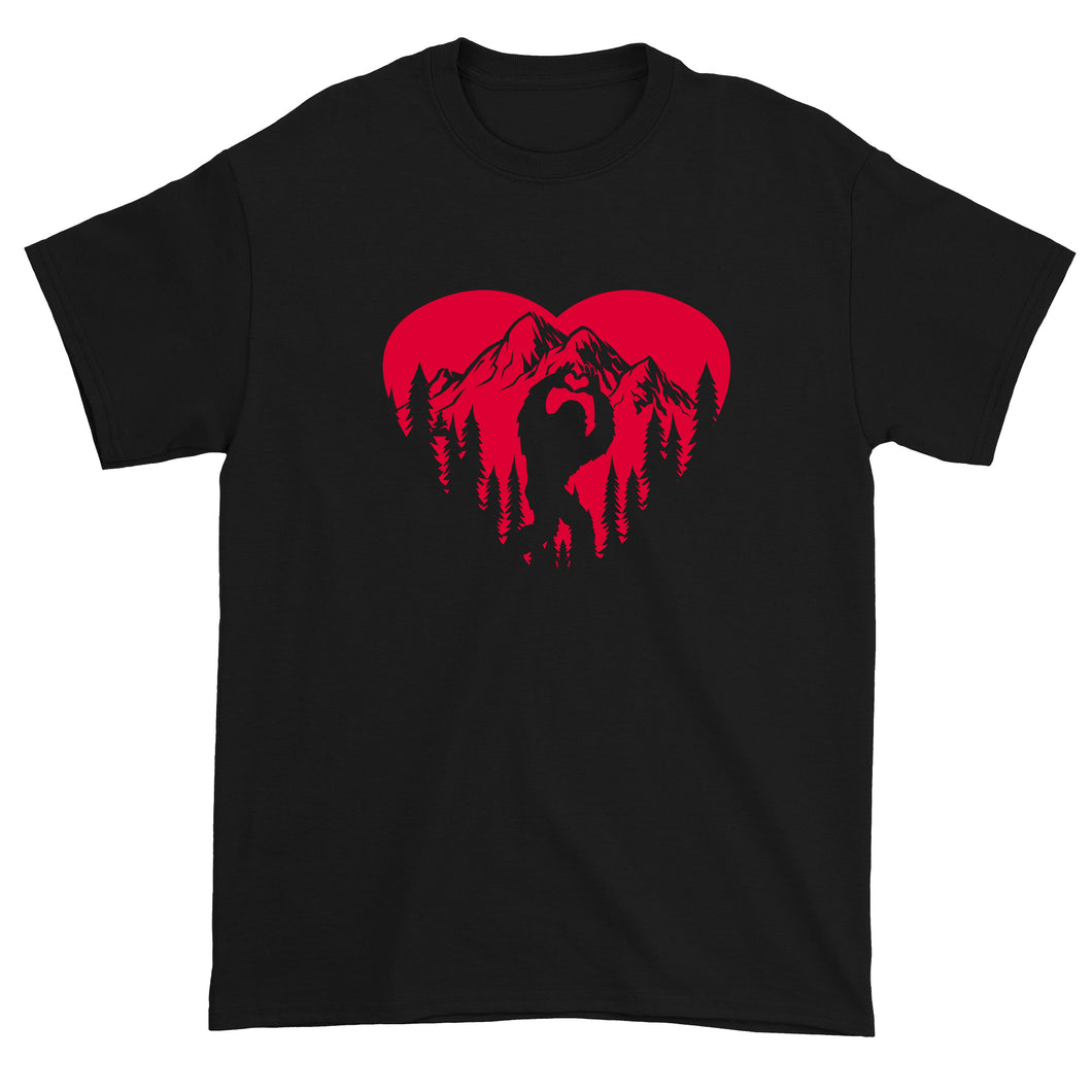 Men's Valentines Day Bigfoot Heart Sasquach Love T-Shirt