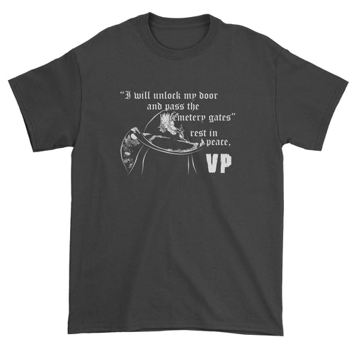 Cemetery Gates Tribute Rip Vinnie Men's T-Shirt